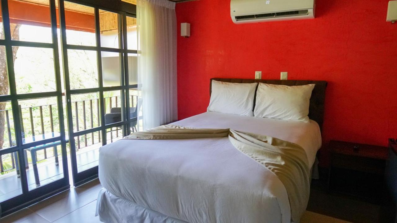Hotel Poza Blanca Lodge San Mateo Luaran gambar