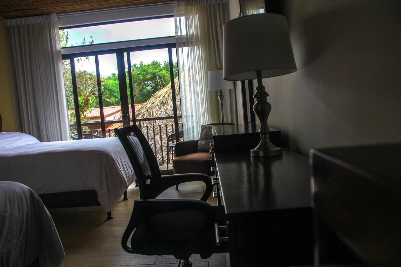 Hotel Poza Blanca Lodge San Mateo Luaran gambar