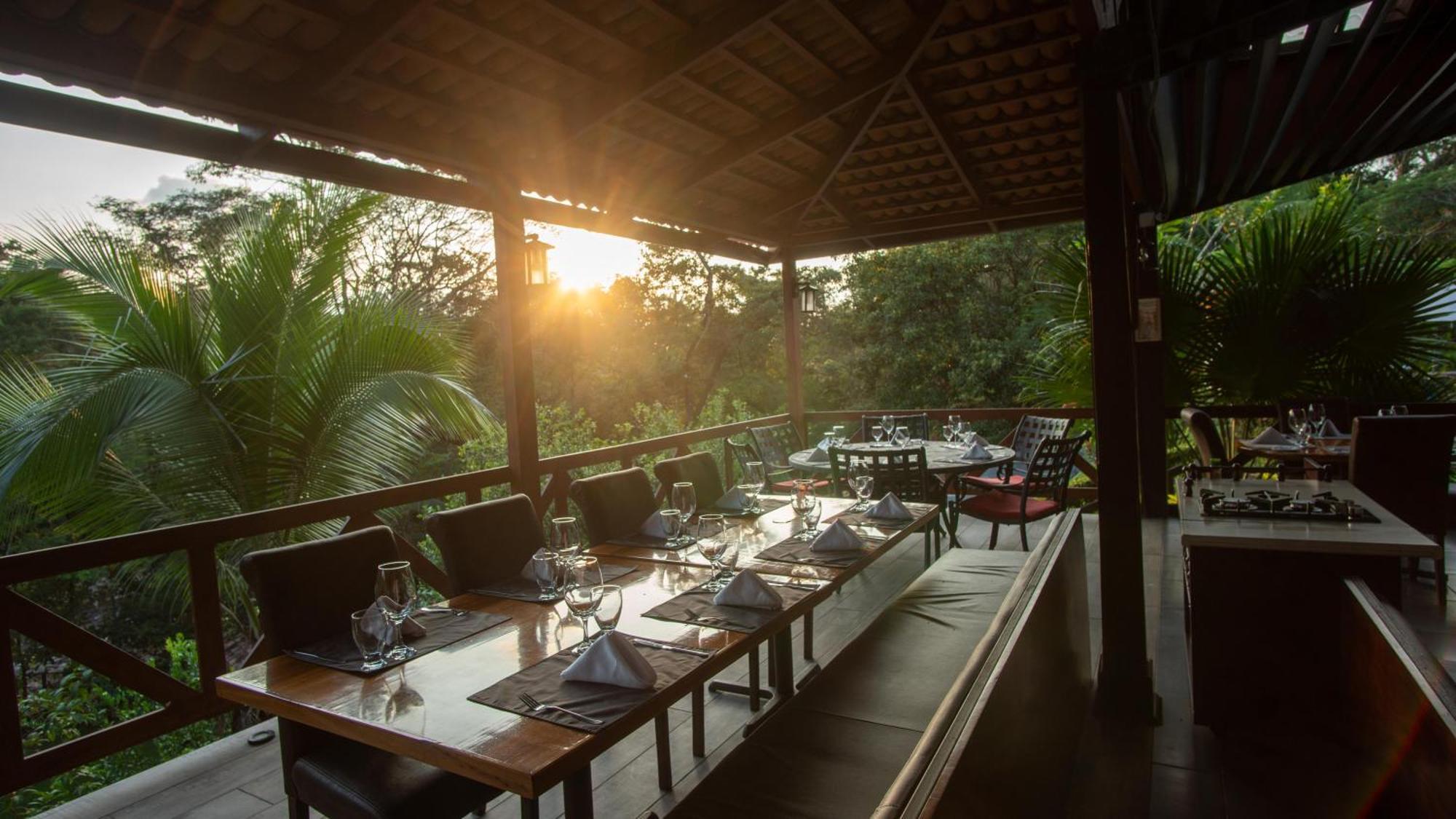 Hotel Poza Blanca Lodge San Mateo Luaran gambar